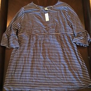 Old navy NWT maternity top sz L